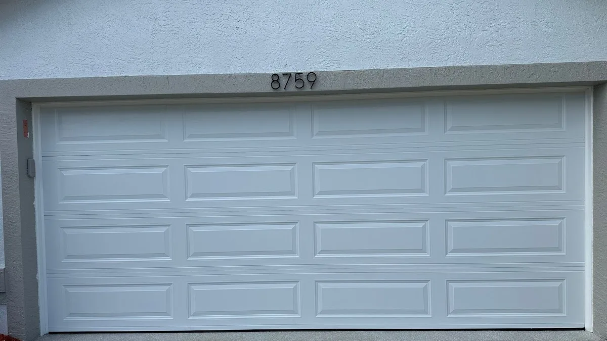 Luxury & Glass Garage Doors in Sunrise, FL